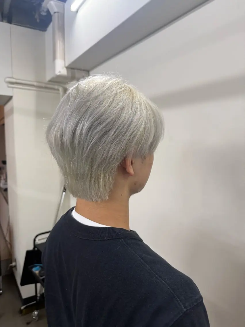 ショート カラー メンズ ヘアカラー ウチダ🦖 メンズカラーのヘアスタイル