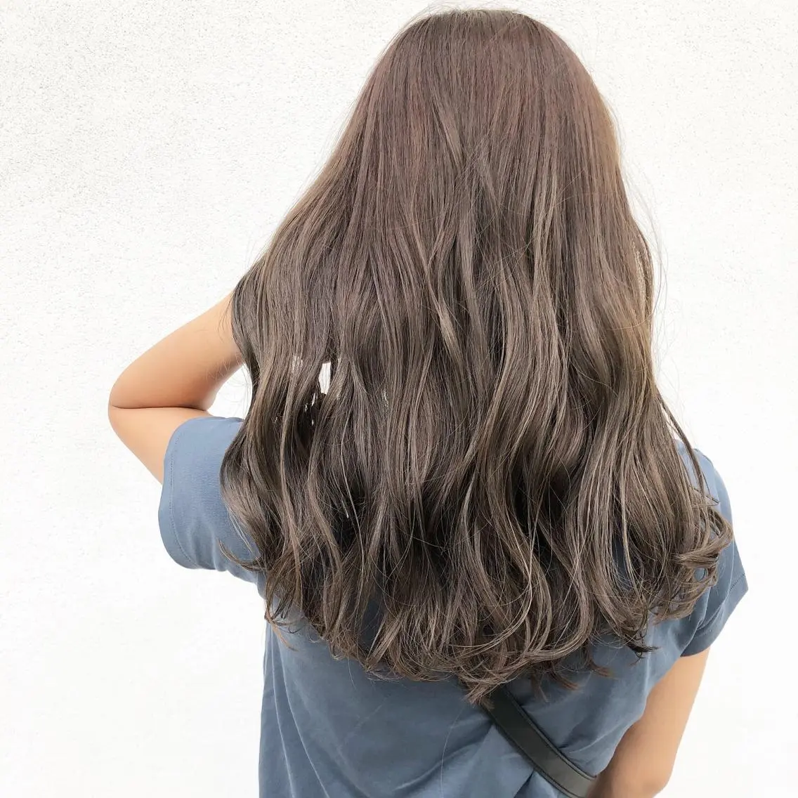 ロング カット ヘアカラー トリートメント 具志 正太のヘアスタイル