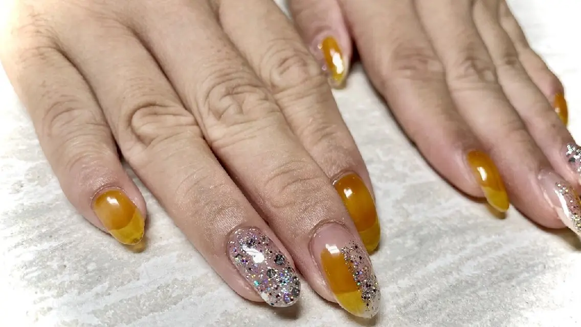 ネイル ラメ(グリッター) ハンドネイル JULIE NAILのネイルデザイン