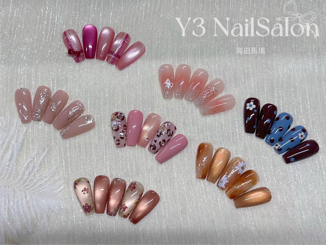 ネイル フラワーネイル ガーリー キラキラネイル 韓国ネイル ピンク ハンドネイル Y3 NailSalonのネイルデザイン