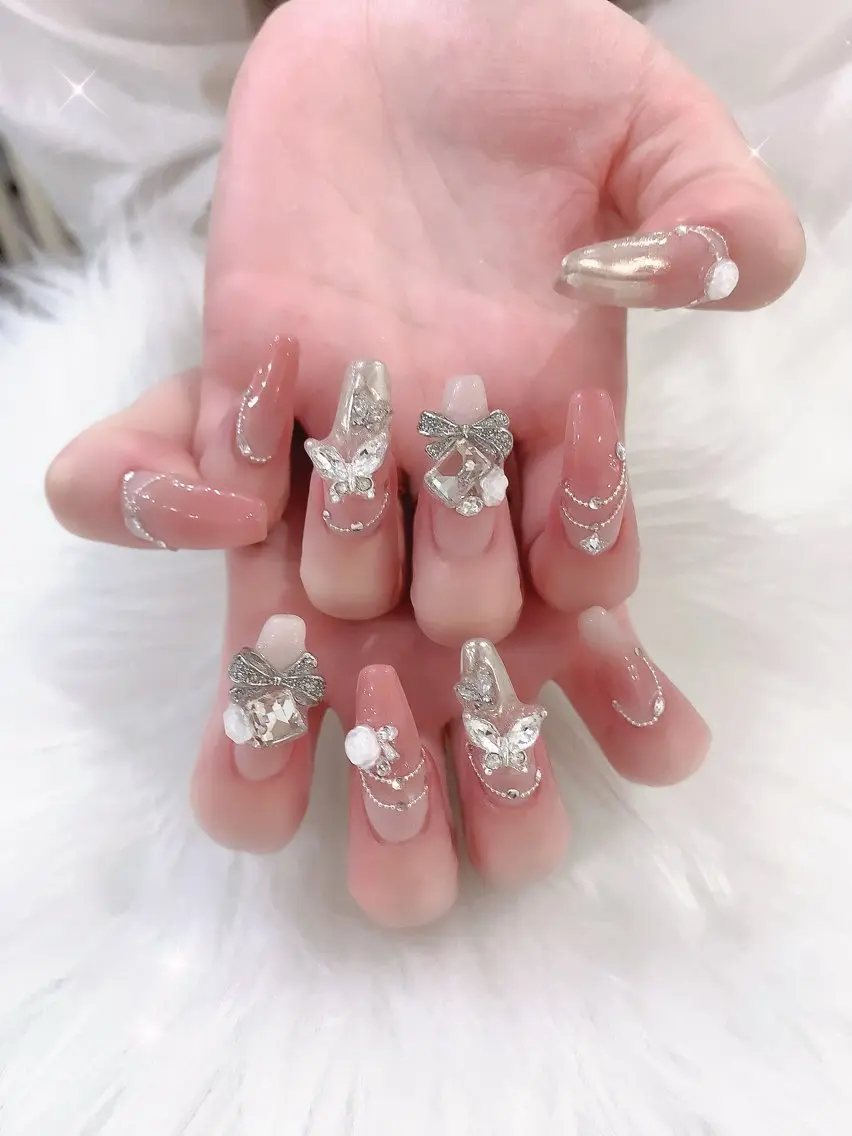 ネイル アートネイル ロングネイル ぷっくりネイル ワンホンネイル 3Dアートネイル💗 都築レナのネイルデザイン