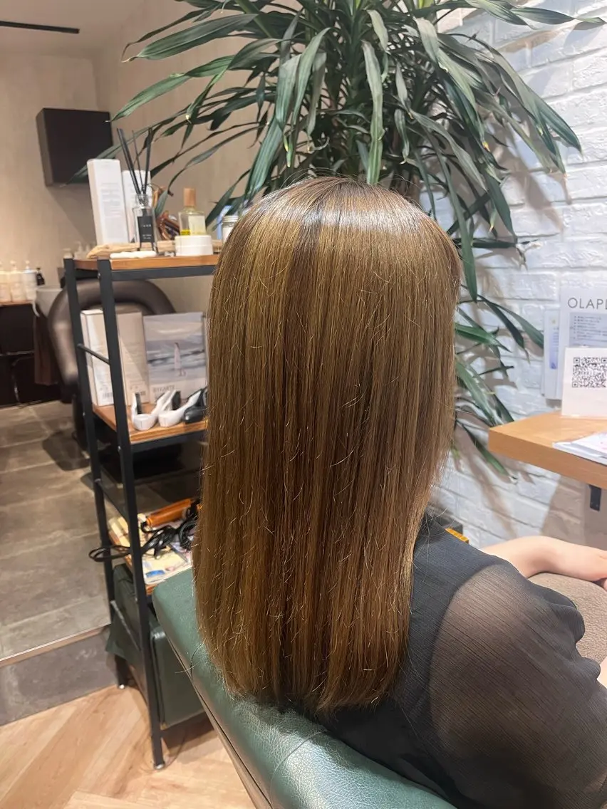 ロング カット 武田 綺音のヘアスタイル