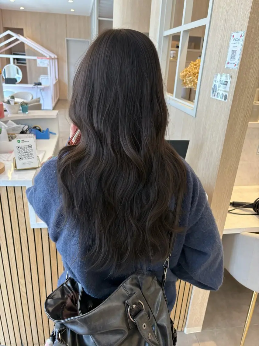 ロング カラー 透明感カラー グレージュ レイヤーカット カット ヘアカラー レイヤー/メンズ /パーマ/佐藤のヘアスタイル