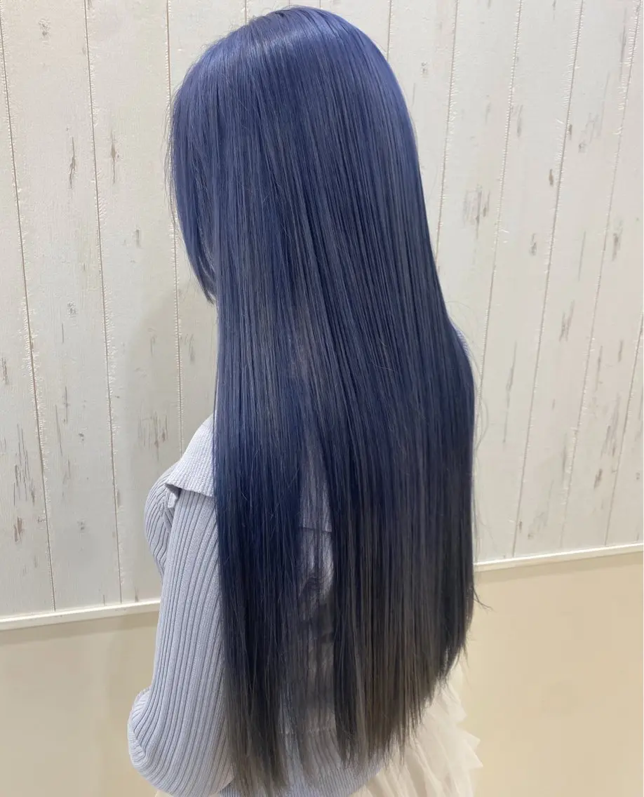 ロング カラー 中山 愛美莉のヘアスタイル