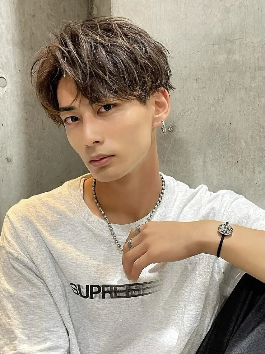 ショート パーマ メンズ ヘアカラー トリートメント メンズパーマ特化 fifth 平居俊太のヘアスタイル