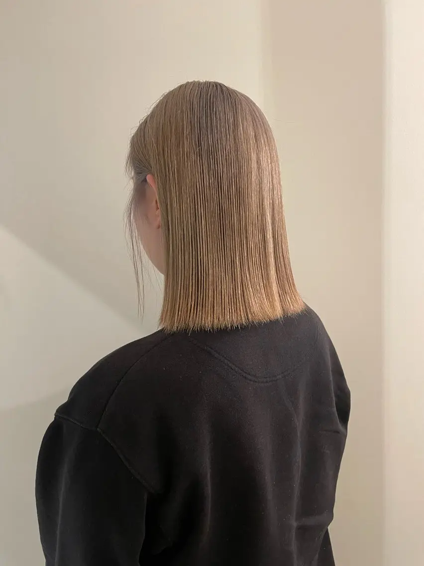 ミディアム カラー ブリーチ ヘアカラー 渋谷 留菜のヘアスタイル