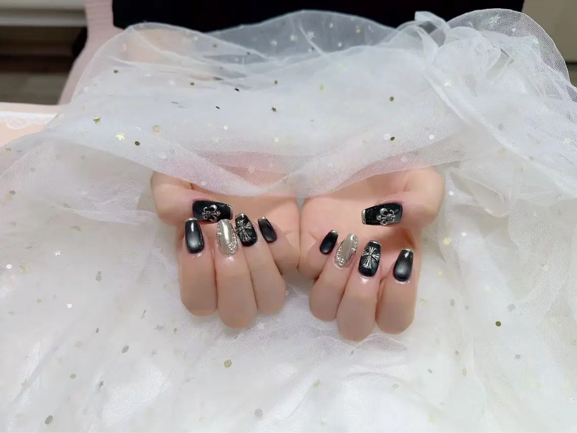 ネイル ジョリ kasumi🌹💅のネイルデザイン