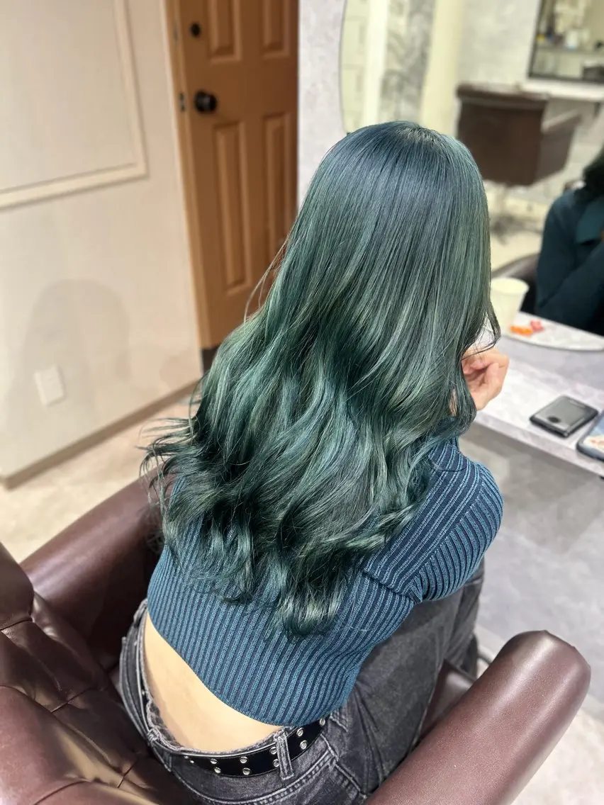 セミロング カラー 池袋/カラー特化🎨 ロング料金なし🩵のヘアスタイル