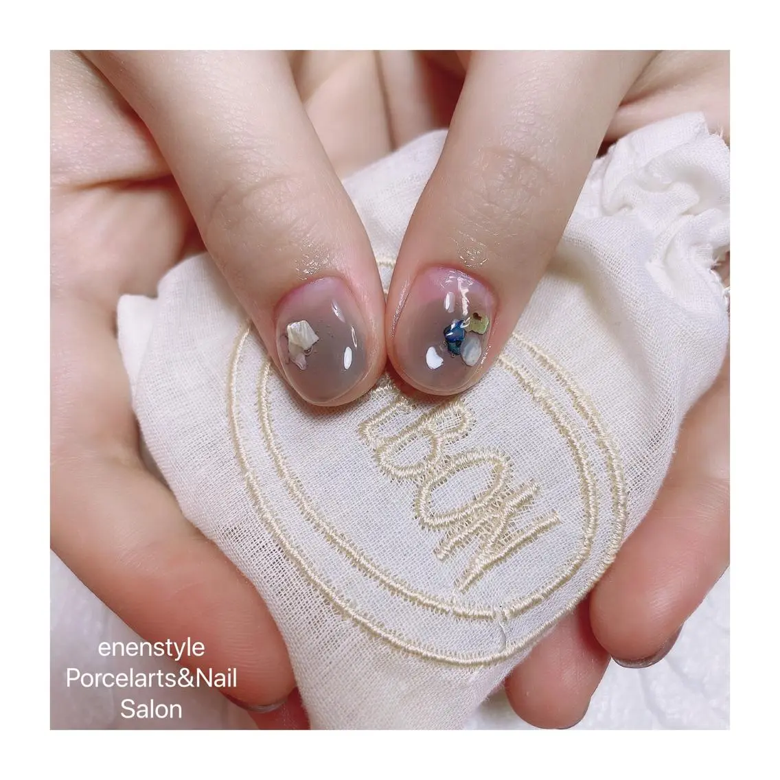 ショート ネイル ハンドネイル 🐾enen style 🐾のネイルデザイン