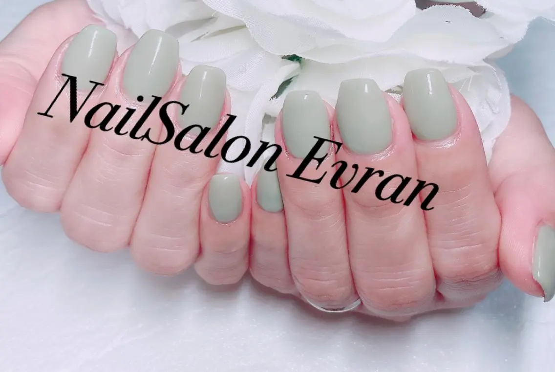 ネイル ワンカラーネイル ハンドネイル Nail salon Evranのネイルデザイン