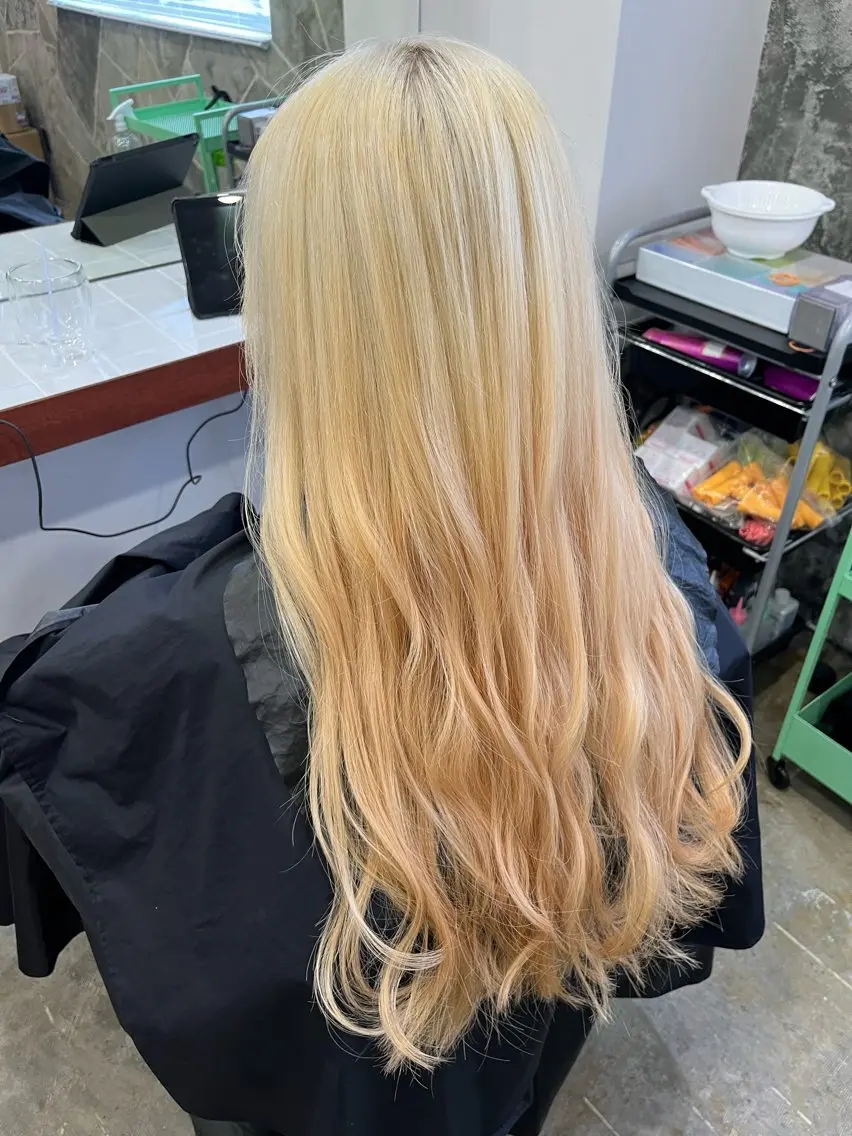 ロング カラー Sanaダブルカラー ✨️パルコ徒歩1分のヘアスタイル
