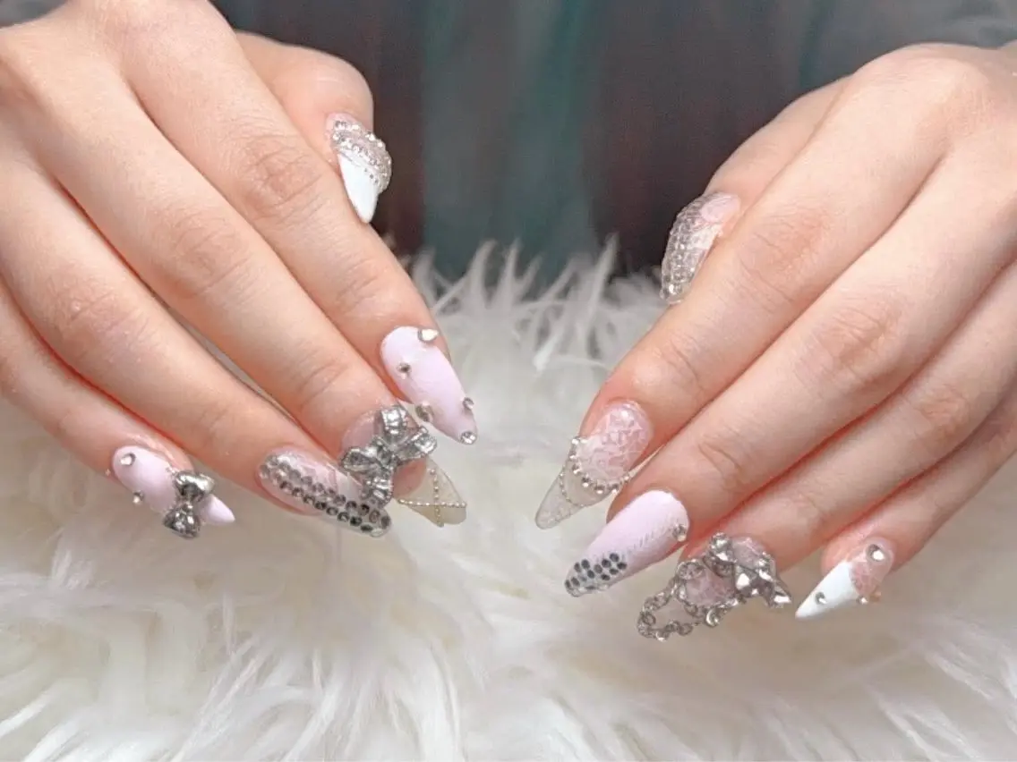ネイル グラデーション 韓国ネイル マグネットネイル ニュアンスネイル オフィスネイル ハンドネイル Hana Rose Nailのネイルデザイン