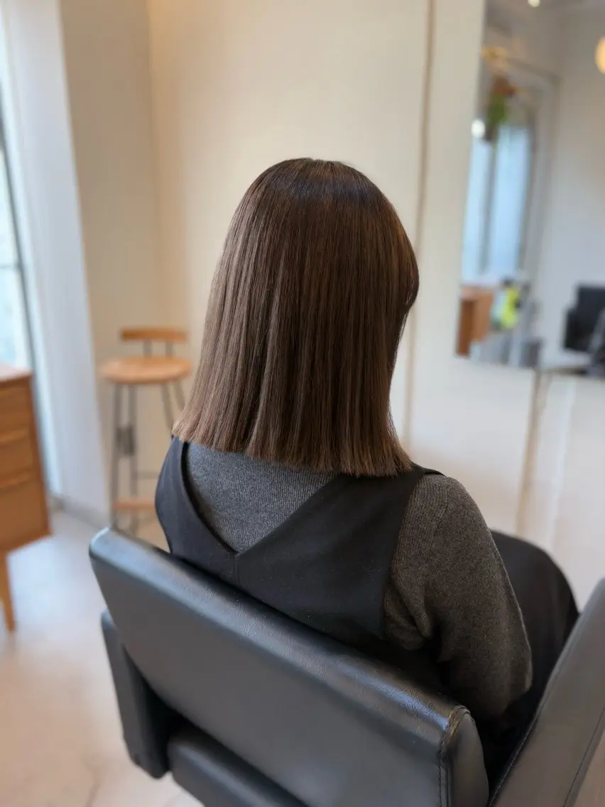 ミディアム カット ヘアカラー トリートメント 中目黒ブリーチカラー ボブ橋本青輝のヘアスタイル