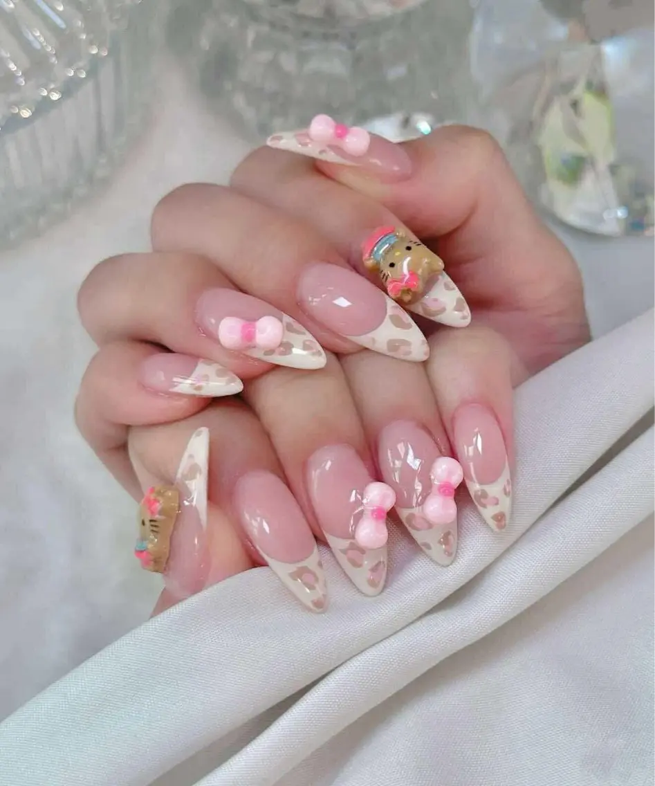 セミロング カラー RUBY NAIL SPAのネイルデザイン