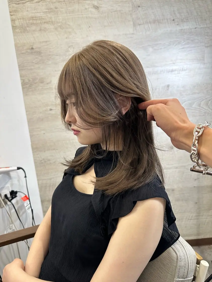 ミディアム カラー ブリーチ koheiのヘアスタイル