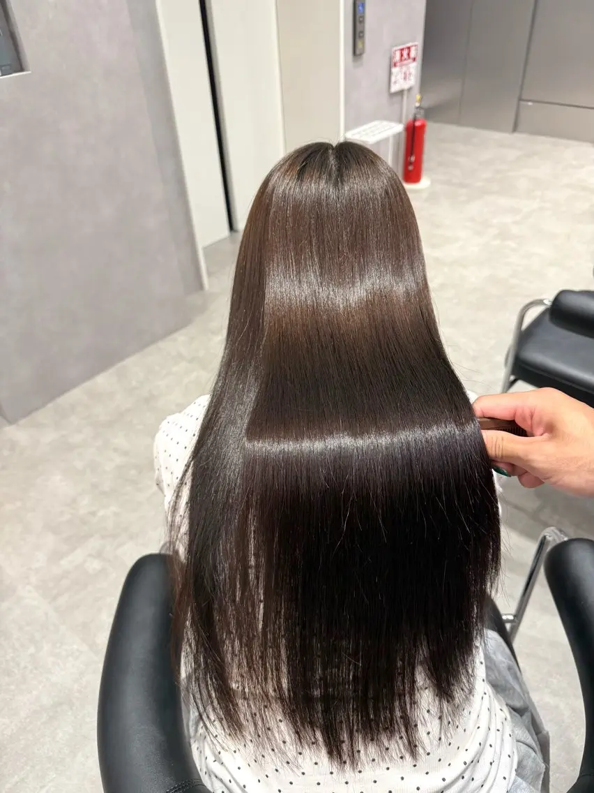 ロング カラー パーマ ヘアアレンジ 髪質改善 縮毛矯正 トリートメント ストレートパーマ カット 縮毛矯正 トリートメント 縮毛矯正/髪質改善/ ブリーチ毛/木元渓太のヘアスタイル