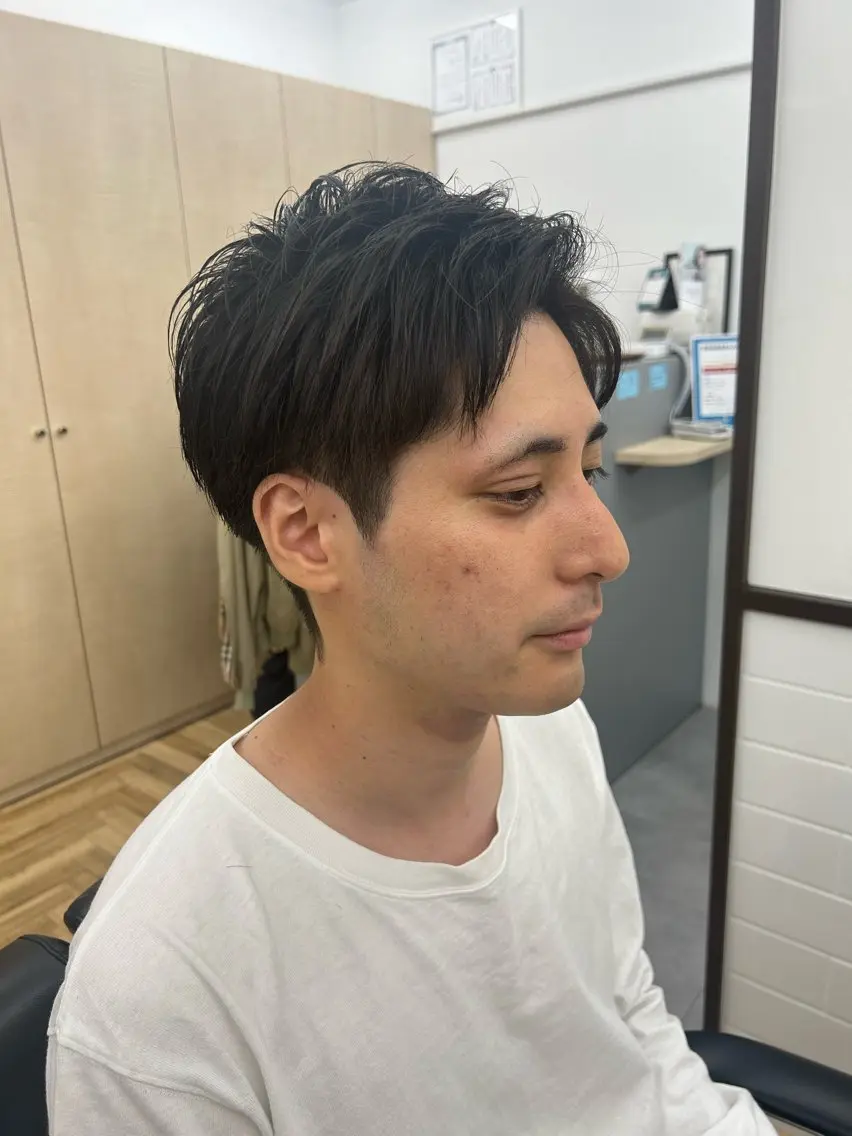 ミディアム メンズ カット トミオカ ⸌⍤⃝⸍のヘアスタイル