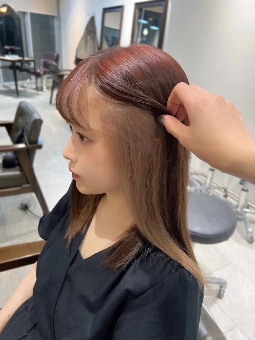 セミロング カラー 🎀ハイトーン・艶 カラー HANA🎀のヘアスタイル