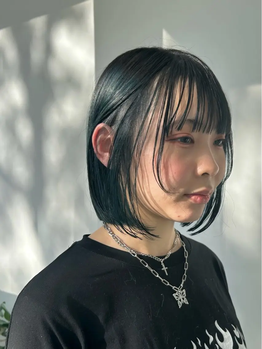 ミディアム カラー idea ルナのヘアスタイル