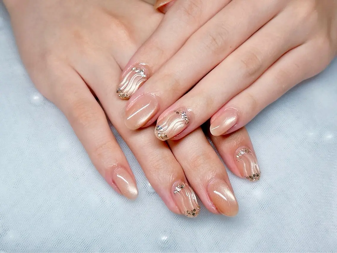 ネイル ジェルネイル マグネットネイル ニュアンスネイル オフィスネイル パラジェル ハンドネイル Salon PEARL(パール)のネイルデザイン