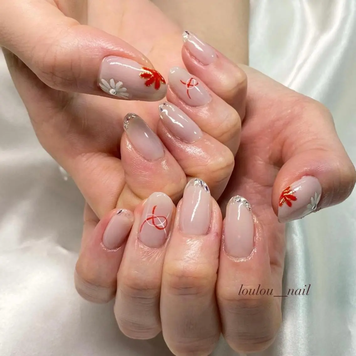 ネイル フレンチネイル ガラスフレンチ ハンドネイル ハンドケア 葛西 知佳のネイルデザイン