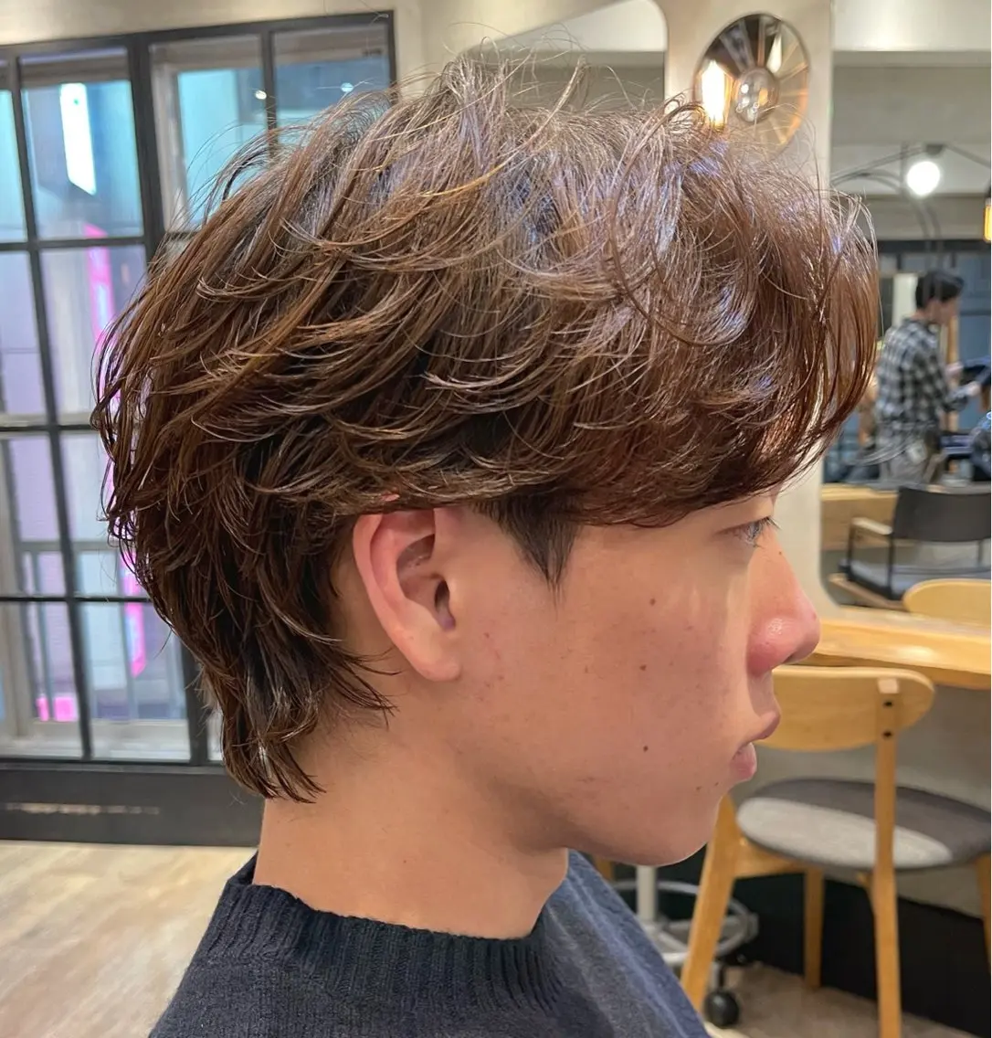 ショート パーマ メンズ ビジネス フェードカット メンズ韓国風 マッシュ メンズパーマ カット パーマ トリートメント ヘアセット 新宿メンズ専門 モテ清潔感パーマ特化のヘアスタイル