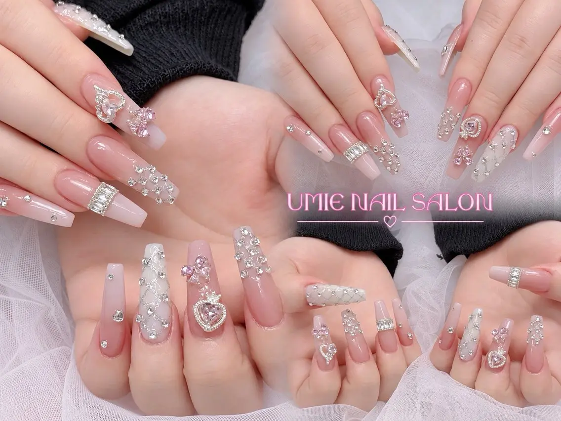 ネイル フットネイル フレンチネイル グラデーション キラキラネイル 韓国ネイル ハンドネイル UMIE NAIL SALONのネイルデザイン