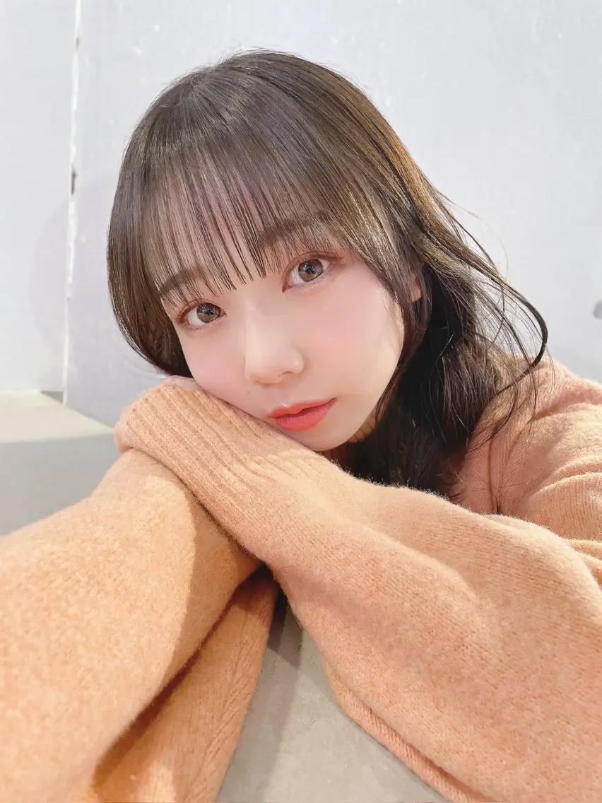 セミロング ヘアカラー 羽場 友紀のヘアスタイル