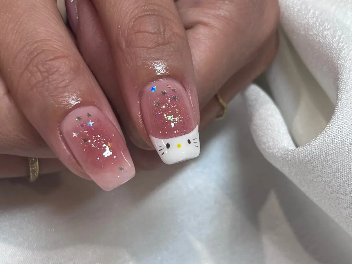 ネイル チークネイル MARIENAILS Sayakaのネイルデザイン