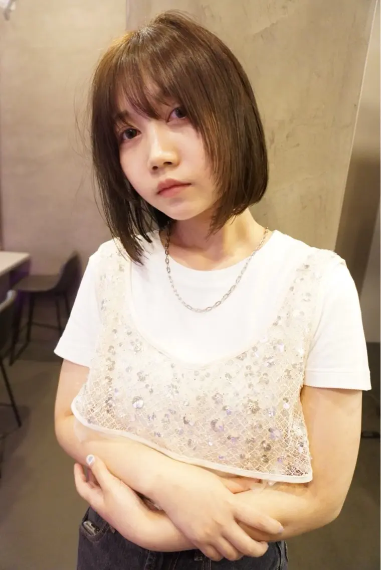 ショート カラー ヘアカラー トリートメント 色落ちまで可愛い🧚 心斎橋hikaruのヘアスタイル