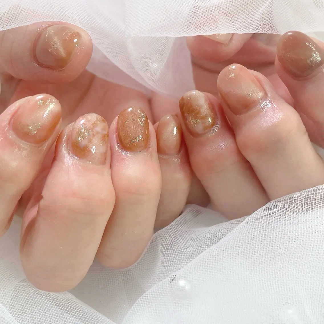 ネイル ゴールド ラメ(グリッター) ニュアンスネイル シンプルネイル ハンドネイル ネイルサロン なっちゃん(古千谷)のネイルデザイン