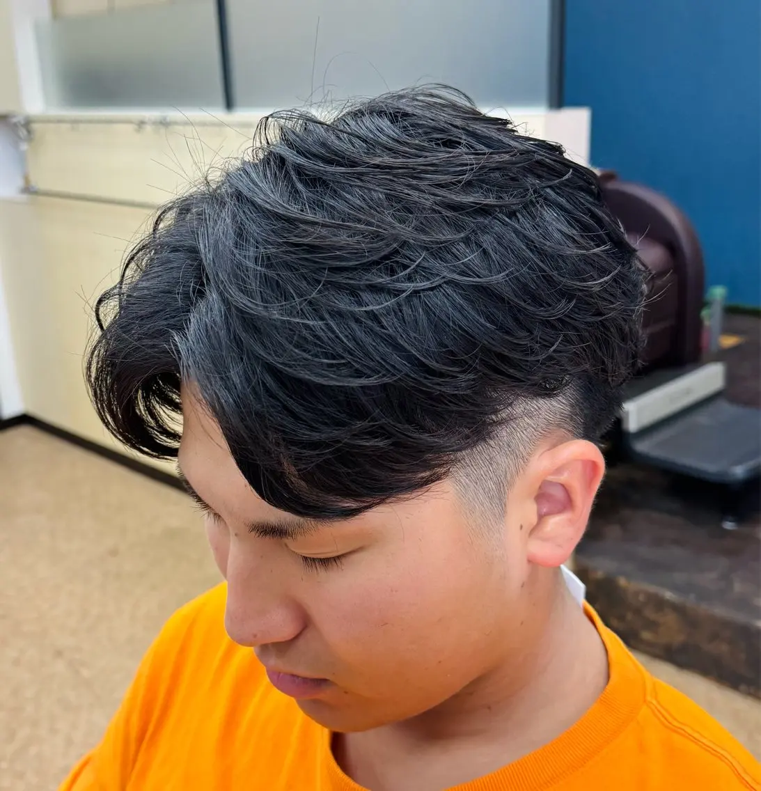 ミディアム メンズ ミディアムパーマ フェザーパーマ メンズパーマ 焼津メンズパーマ特化 大石雄生のヘアスタイル