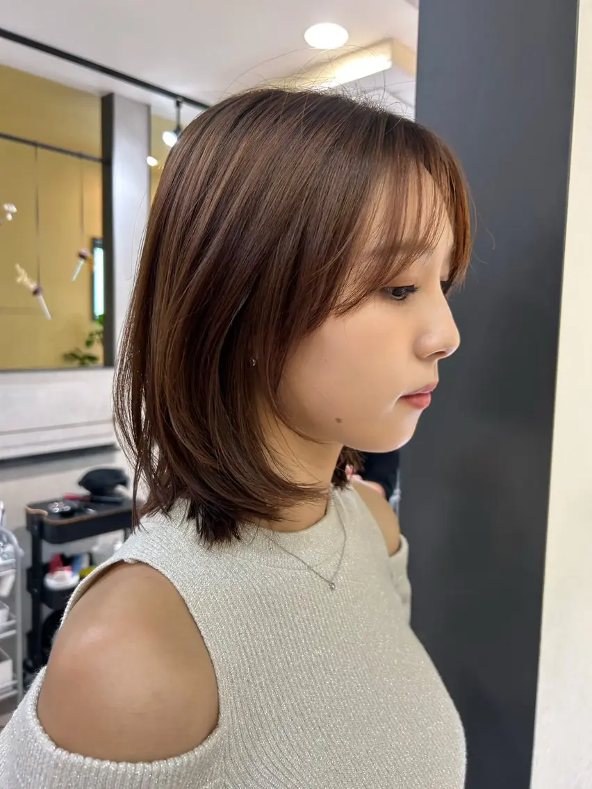 ミディアム カラー ボブレイヤー ボブ 韓国風ヘア レイヤーカット hubhair レイヤー/透明感のヘアスタイル