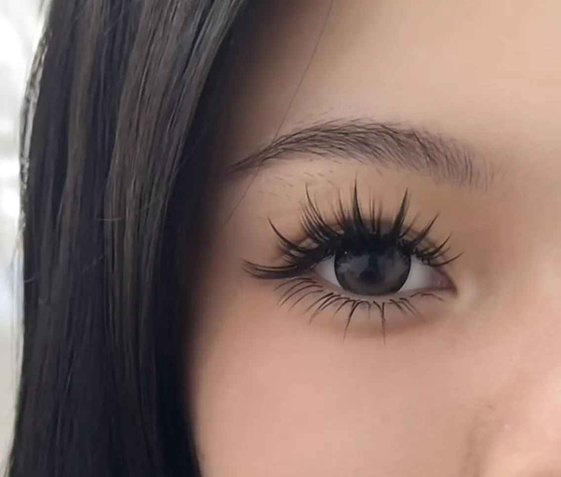 マツエク・マツパ バインドロック 束感まつ毛 フラットラッシュ 韓国風マツエク 下まつげエクステ Maki💝ネイル& マツエク🎀LED店のネイルデザイン