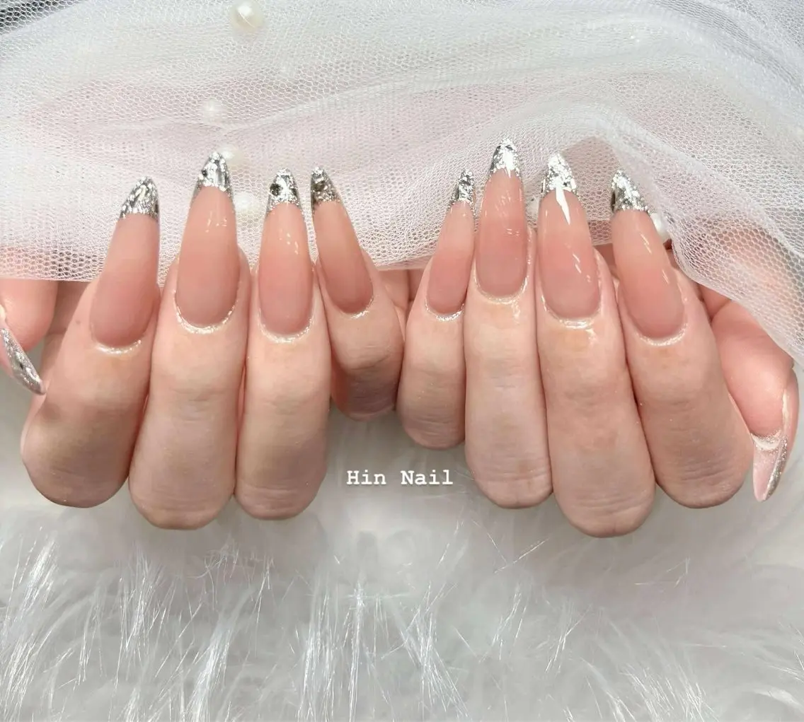 ネイル ハンドネイル HIN NAILのネイルデザイン