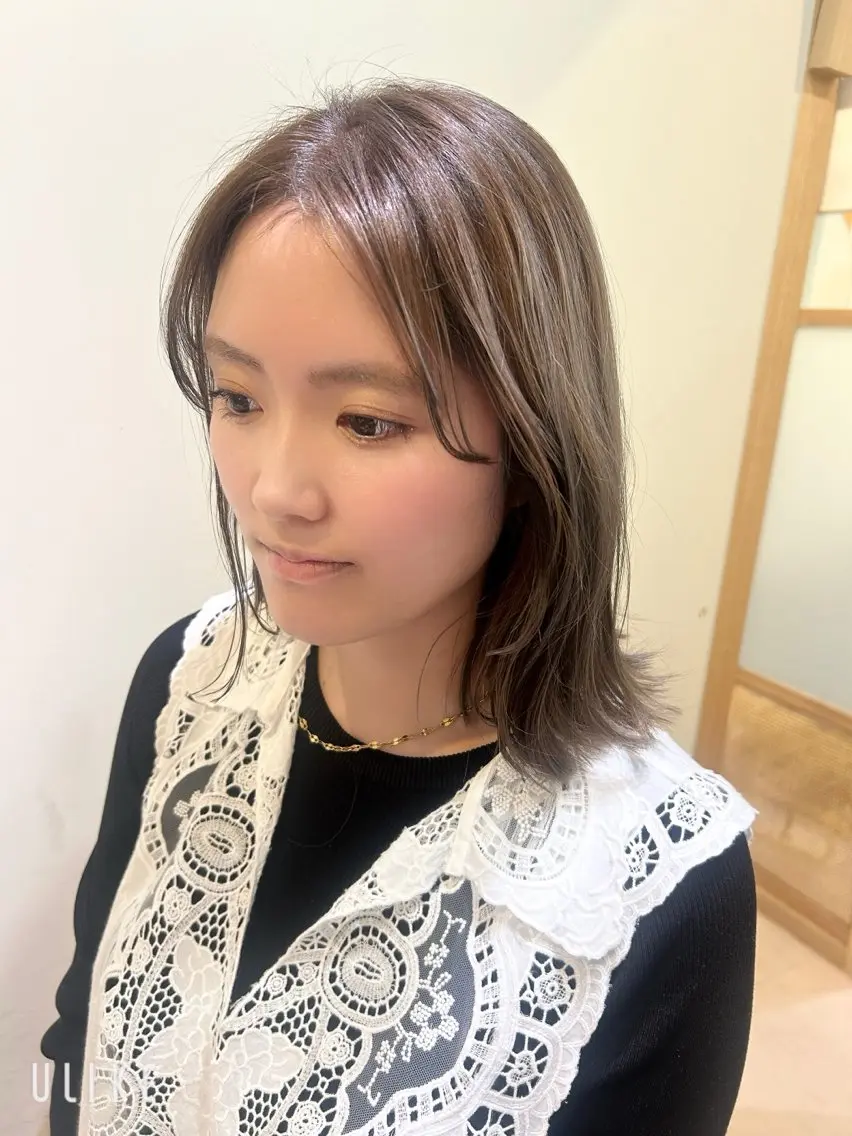 ミディアム カラー カット 久木原 ゆりのヘアスタイル