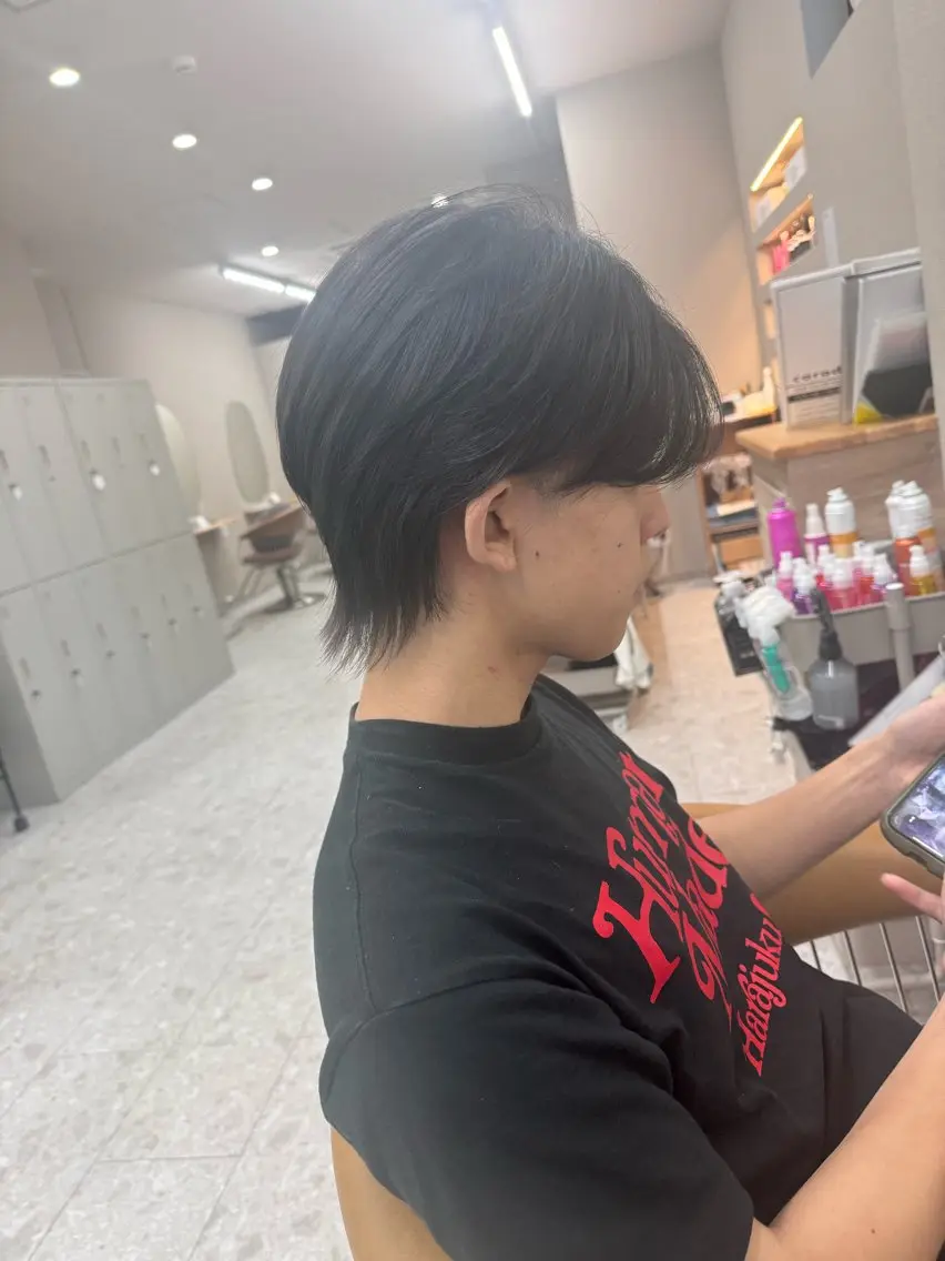 ショート カット 福田 美波のヘアスタイル