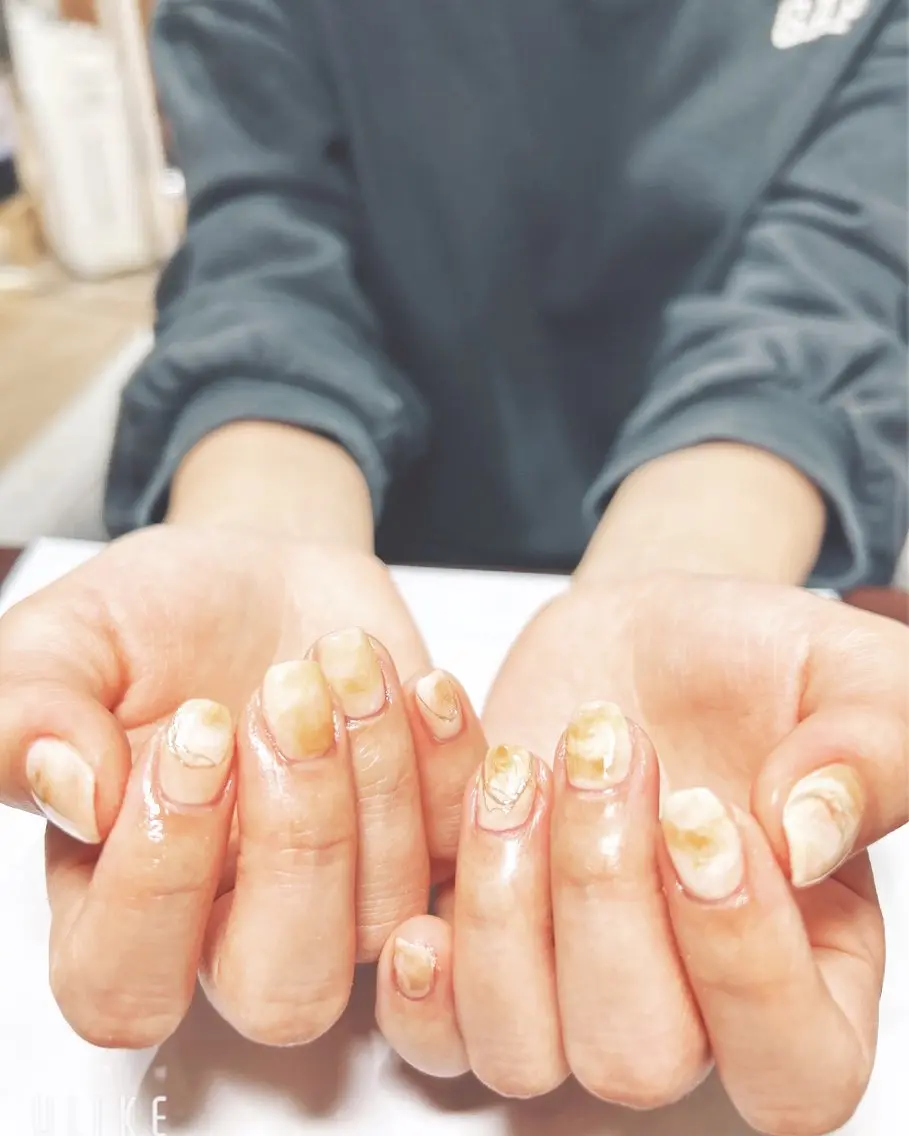 ネイル ニュアンスネイル ハンドネイル 吉野✨ ネイルデザイナー✨のネイルデザイン