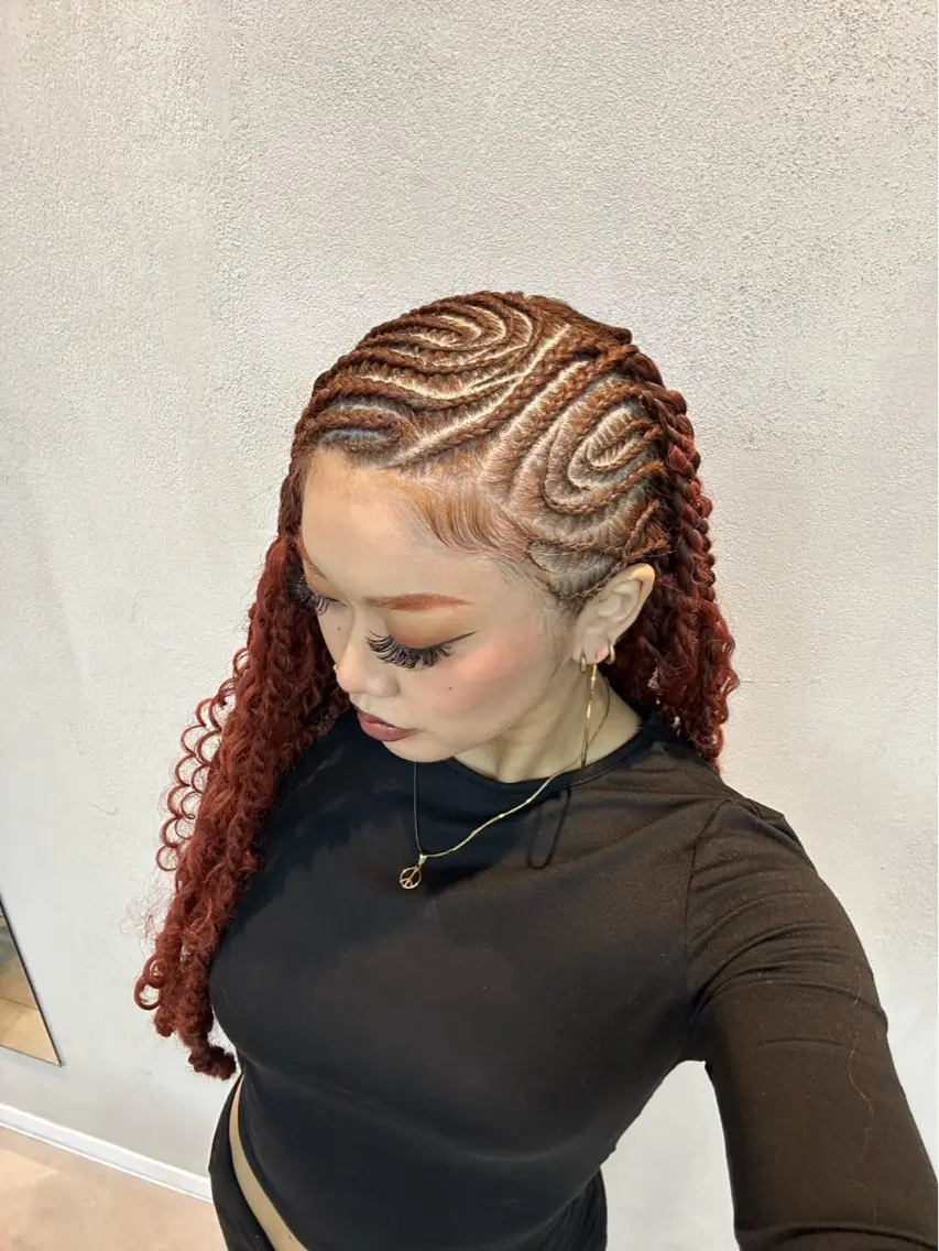 ロング 水野 明羽のヘアスタイル