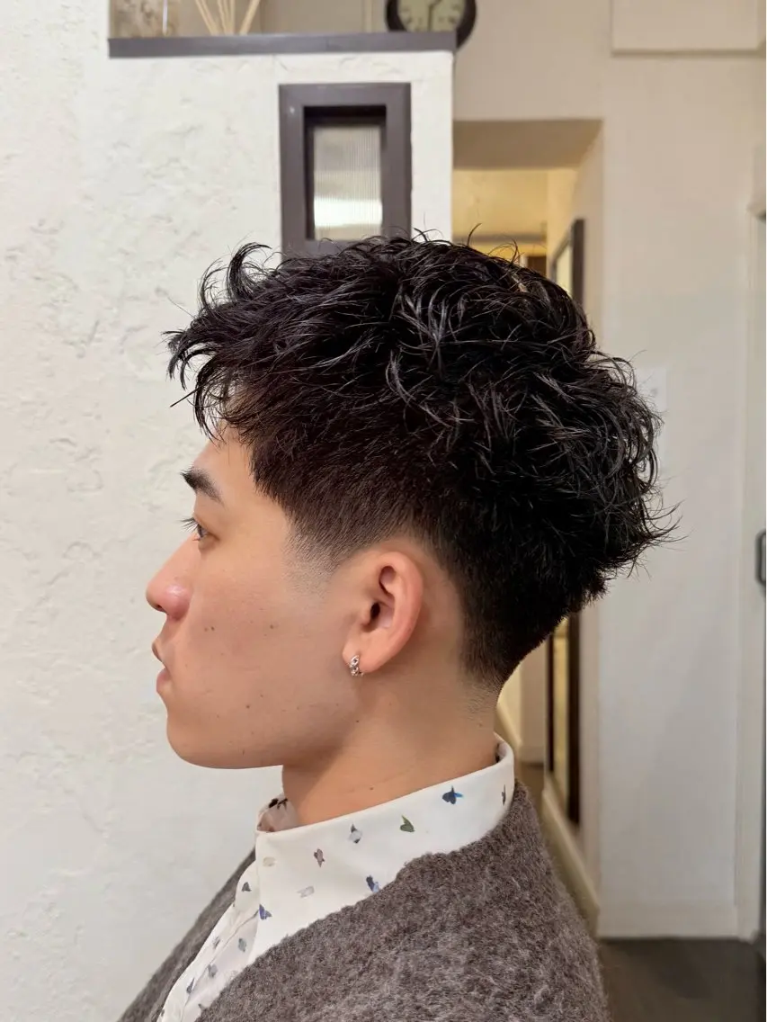 ショート メンズ フェードカット スパイキーショート ショートヘア カット メンズ/スパイキー ショート/isseyのヘアスタイル