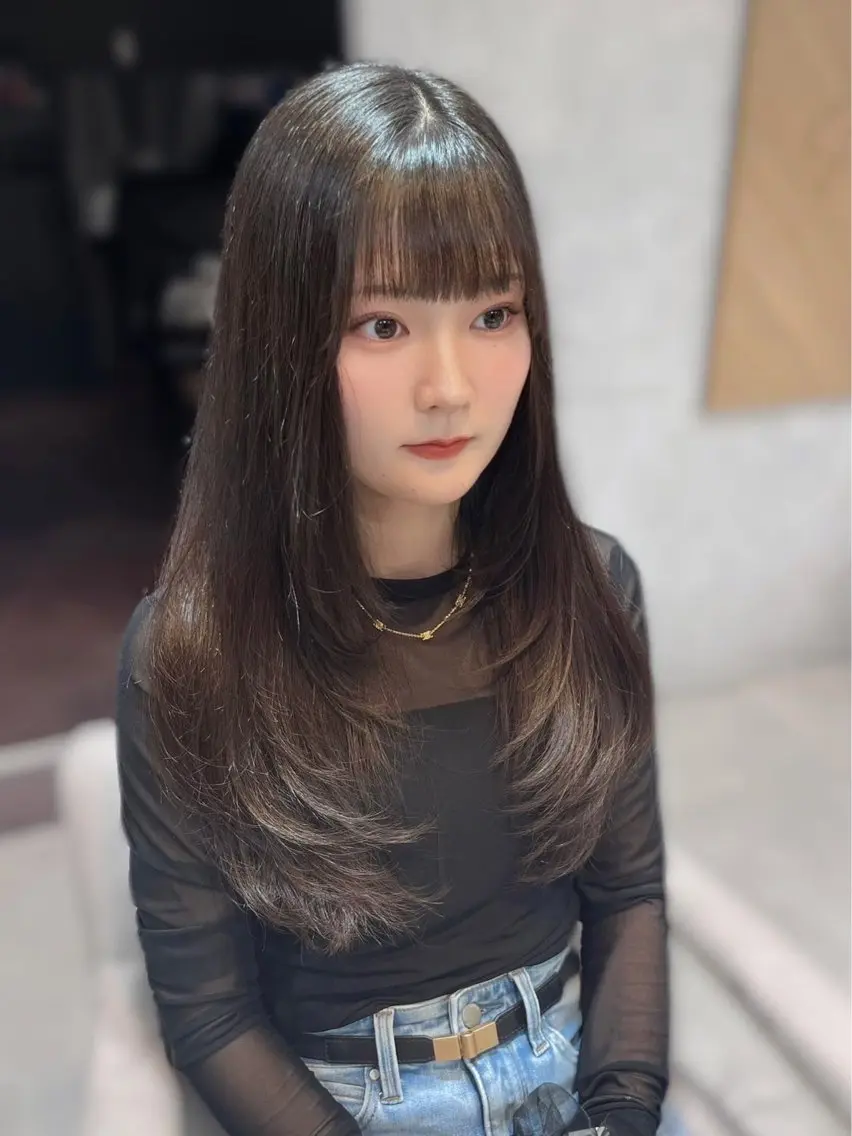 ロング レイヤーカット カット 寒河江 舞奈のマツエク・マツパデザイン