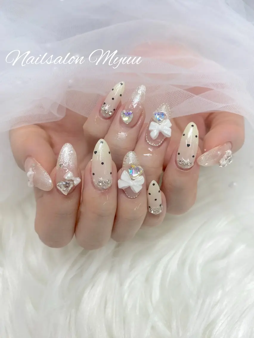 ネイル ジェルネイル ガーリー 持ち込み 黄色 ハンドネイル Nailsalon Myuu笠原のネイルデザイン