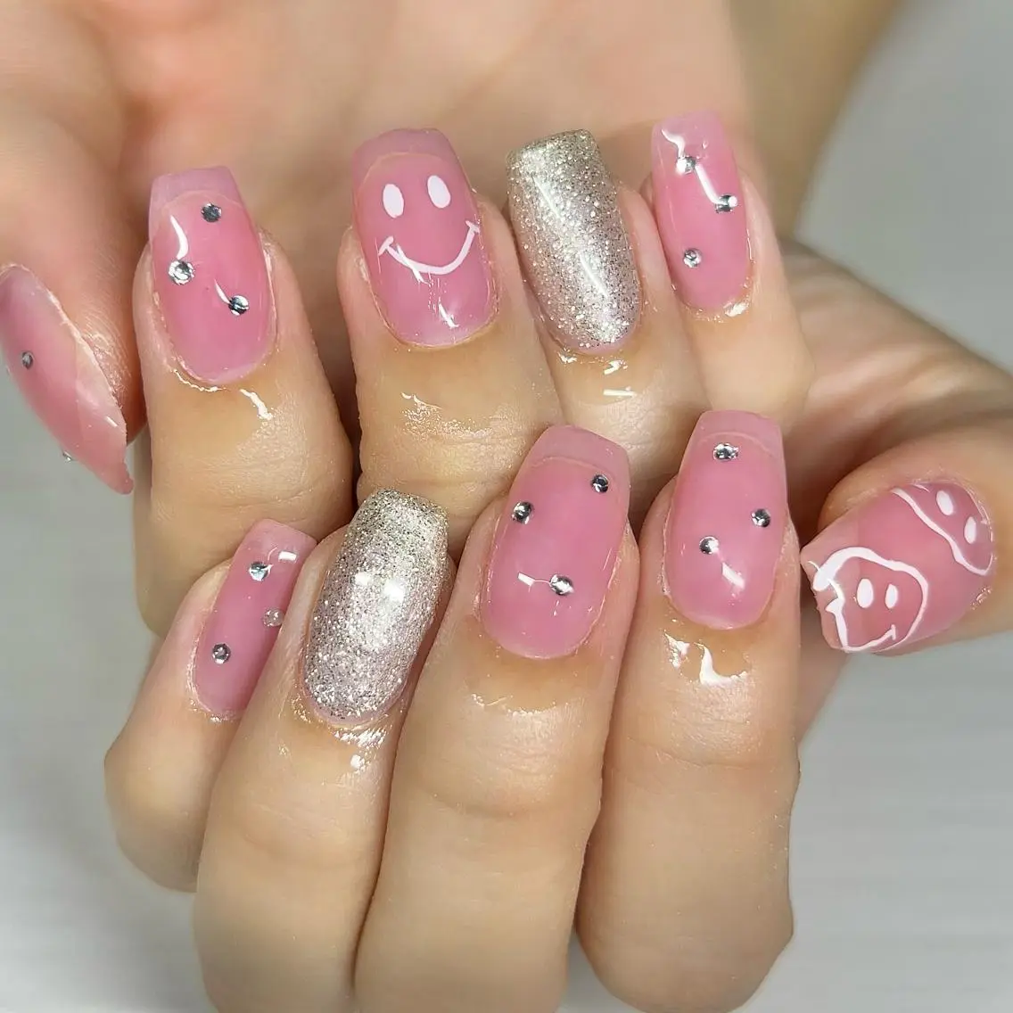 ネイル ハンドネイル 【Yappy🌈】 💖P-tanaのネイルデザイン