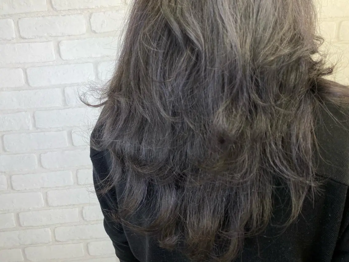 ロング ヘアアレンジ ブリーチカラー🫧 森　凪沙のヘアスタイル