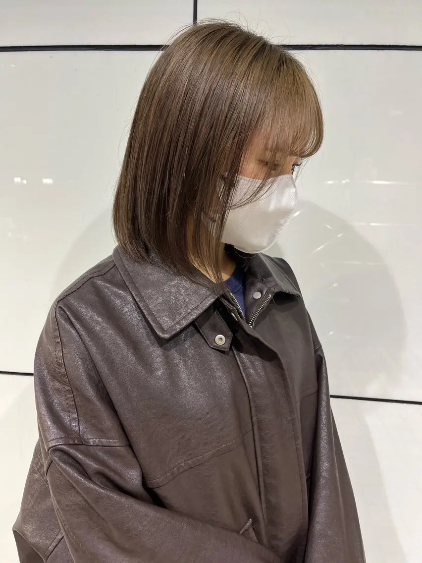 ショート カラー グレージュ カットパーマ 🌀あさみのヘアスタイル