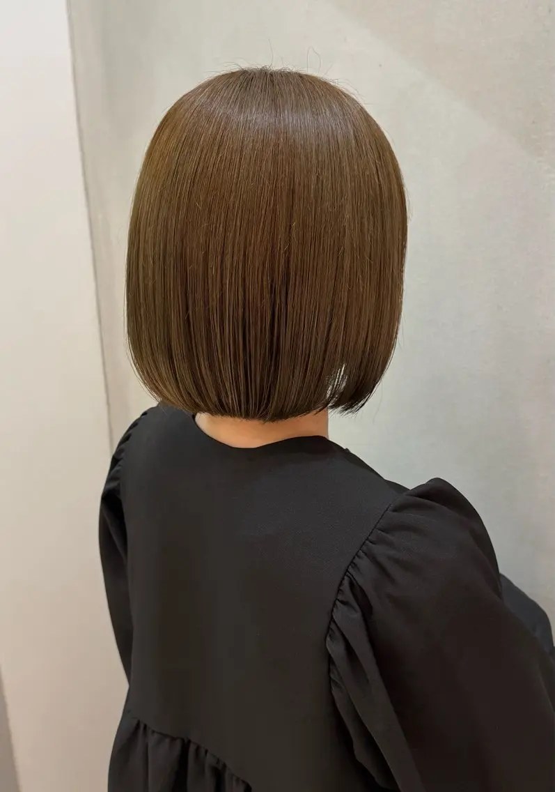 ショート カラー ブラウンカラー ナチュラルブラウン ボブ カット ヘアカラー MIES ミナリのヘアスタイル