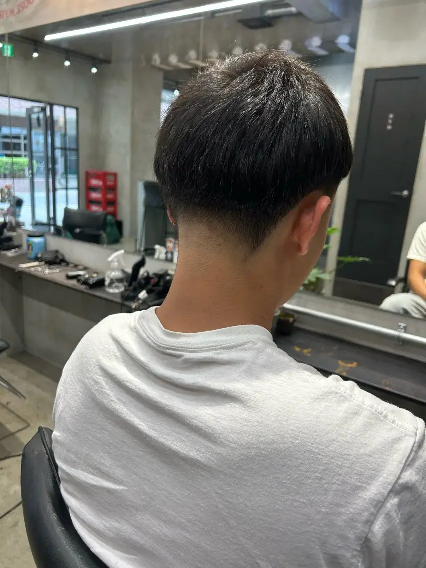 ショート メンズ フェードカット カット 【明大前フェード/ メンズパーマ/岳】のヘアスタイル