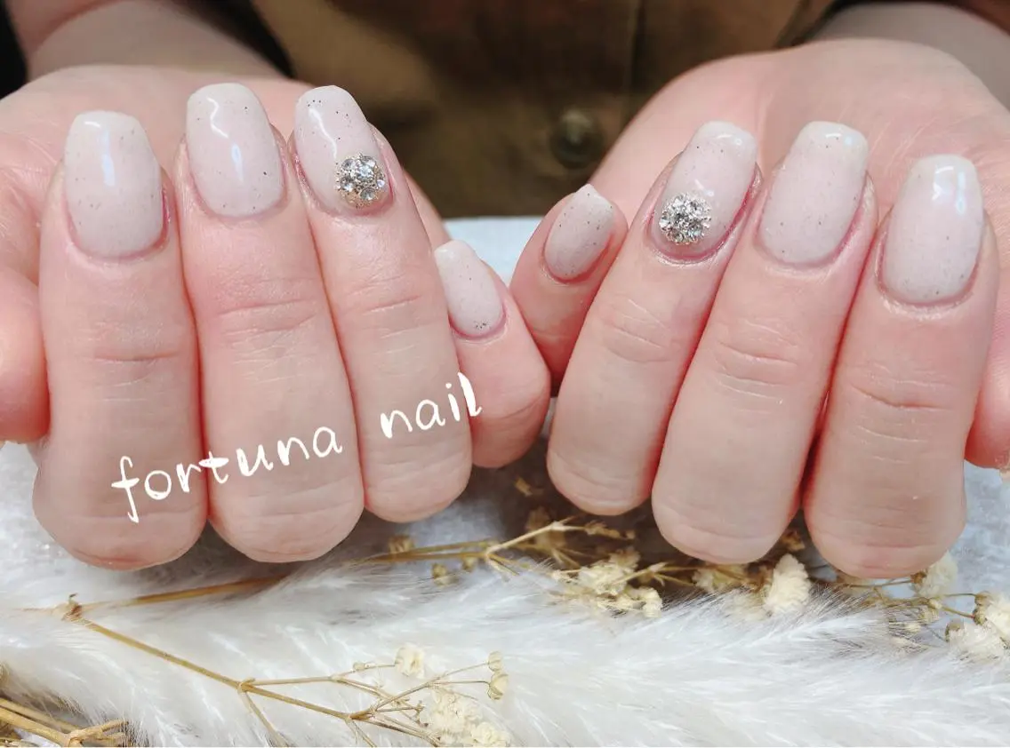 ネイル Nail •Head スパFortunaのネイルデザイン