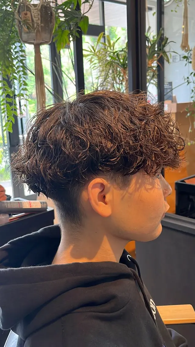 ミディアム 🦋FERIA桃山台 西田柾🦋のヘアスタイル