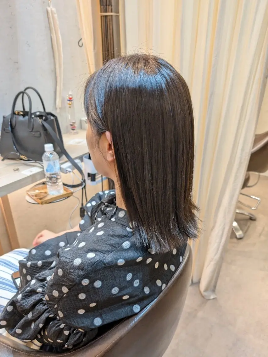 ミディアム カラー ブラウンカラー オリーブブラウン koto💭 コトのヘアスタイル